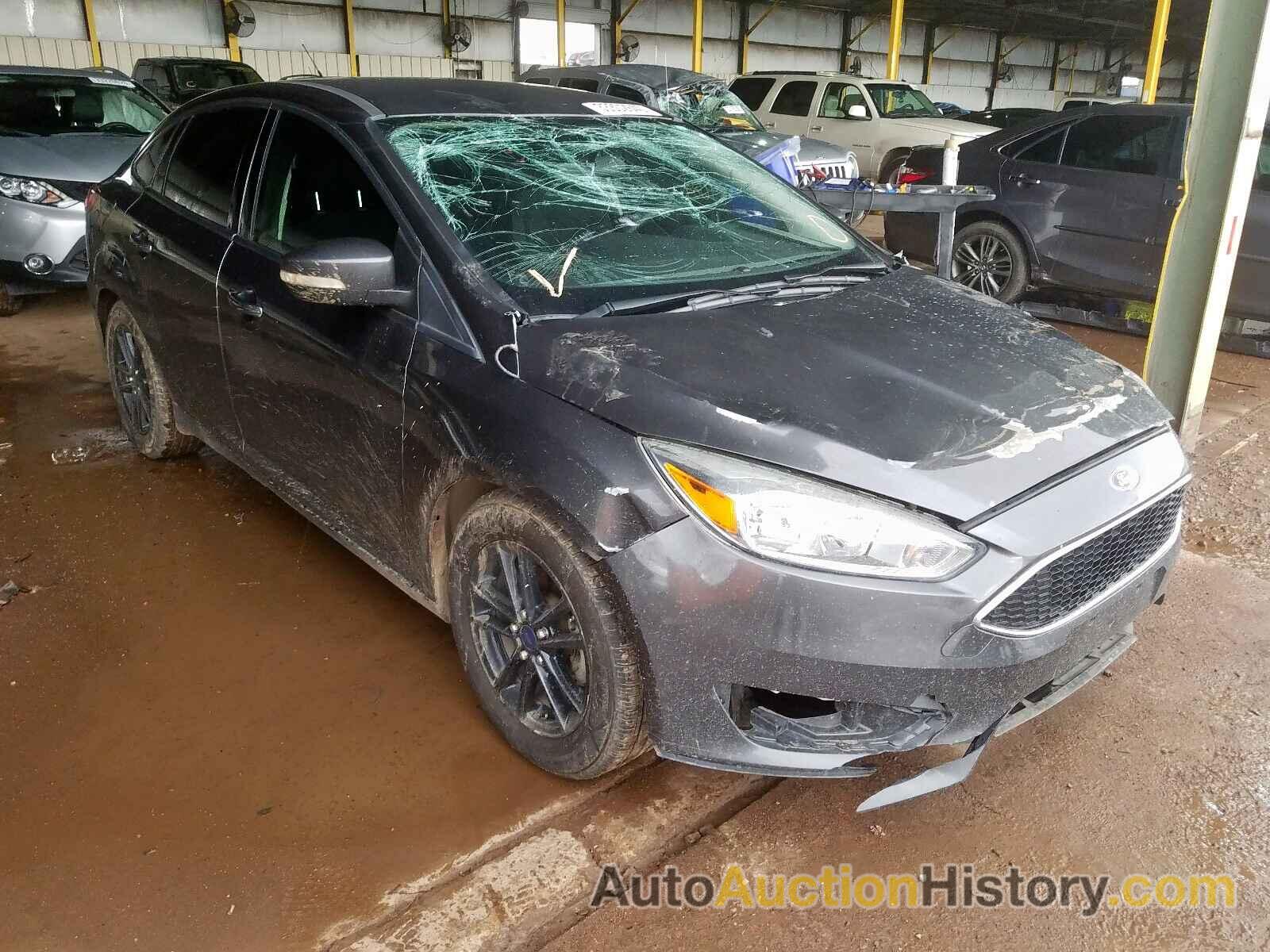 2015 FORD FOCUS SE, 1FADP3F21FL324739