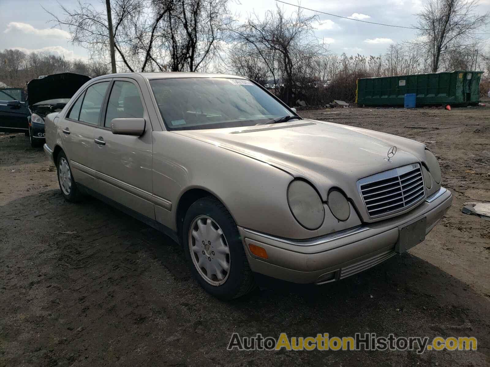 1998 MERCEDES-BENZ E CLASS 320, WDBJF65F8WA677771