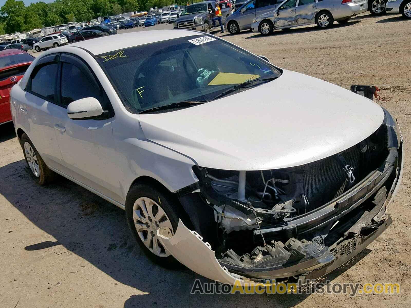 2011 KIA FORTE EX, KNAFU4A28B5462024