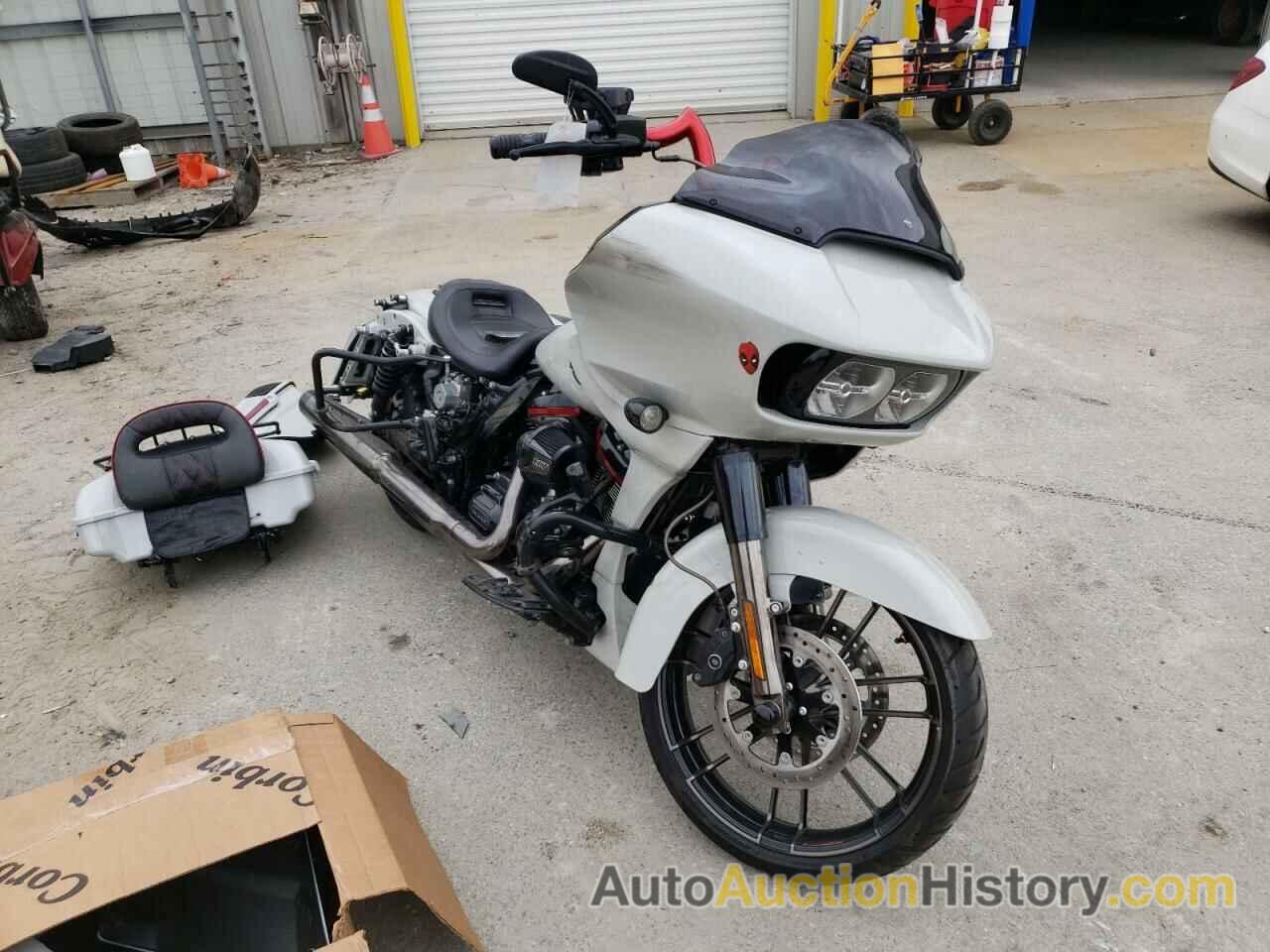 2020 HARLEY-DAVIDSON FLSE, 1HD1TCL13LB955867