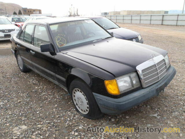 1987 MERCEDES-BENZ 260E, WDBEA26D3HA486039