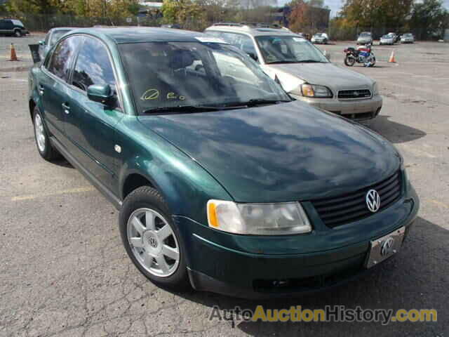 1999 VOLKSWAGEN PASSAT GLX, WVWPD63B3XE505627