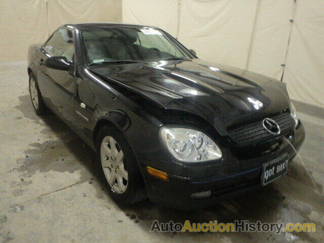 1998 MERCEDES-BENZ SLK 230, WDBKK47F5WF076631