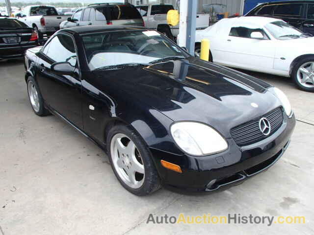 1999 MERCEDES-BENZ SLK 230, WDBKK47F9XF115559