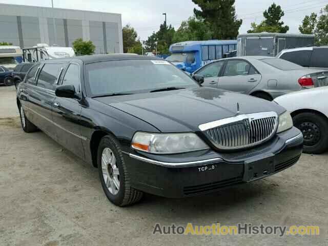 2006 LINCOLN TOWN CAR, 1L1FM88WX6Y640472