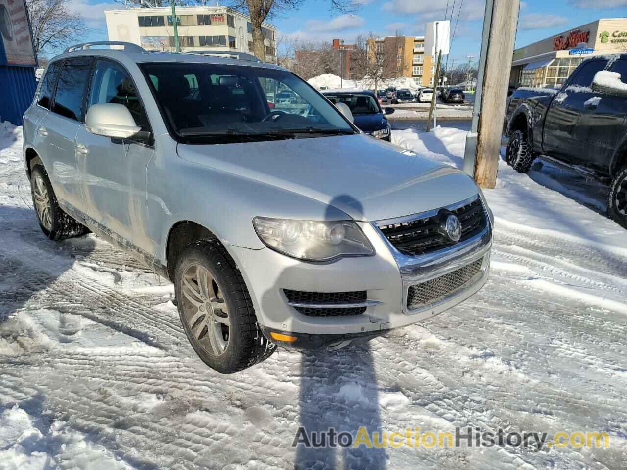 2009 VOLKSWAGEN TOUAREG 3.6L, WVGKE67L39D013842