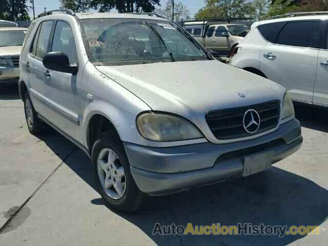 1997 MERCEDES-BENZ ML 320, 4JGAB54E0WA044239