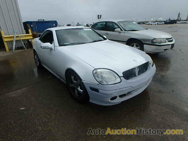 2001 MERCEDES-BENZ SLK320, WDBKK65F21F187547