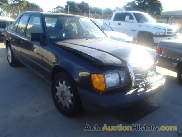 1988 MERCEDES-BENZ 260E, WDBEA26D9JA653056