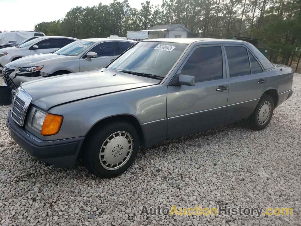 1992 MERCEDES-BENZ 300-CLASS D, WDBEB28E5NB764299