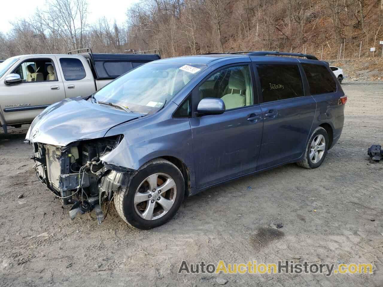 2017 TOYOTA SIENNA LE, 5TDKZ3DC7HS783251