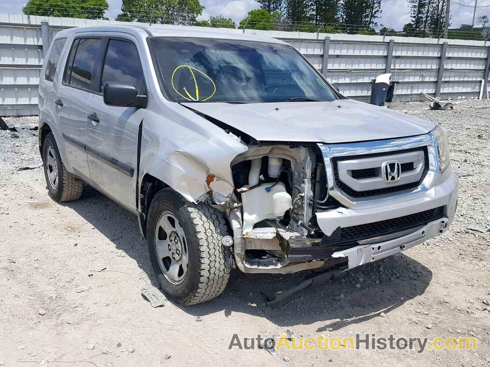 2011 HONDA PILOT LX, 5FNYF4H2XBB075582