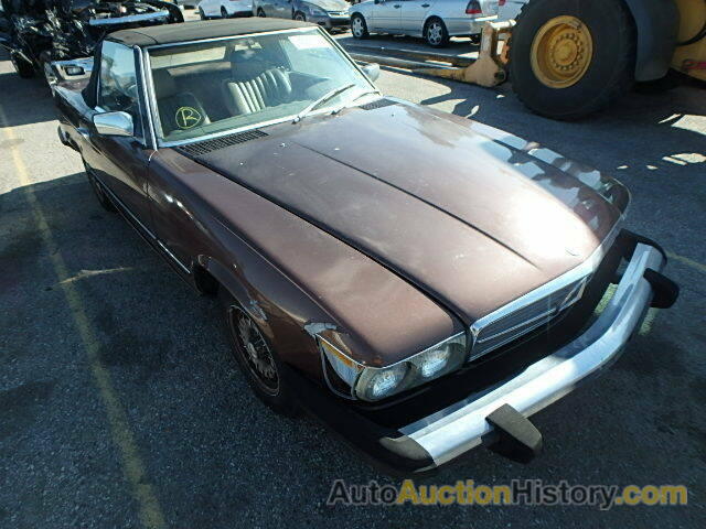 1982 MERCEDES-BENZ 280SL, WDB10704210013252