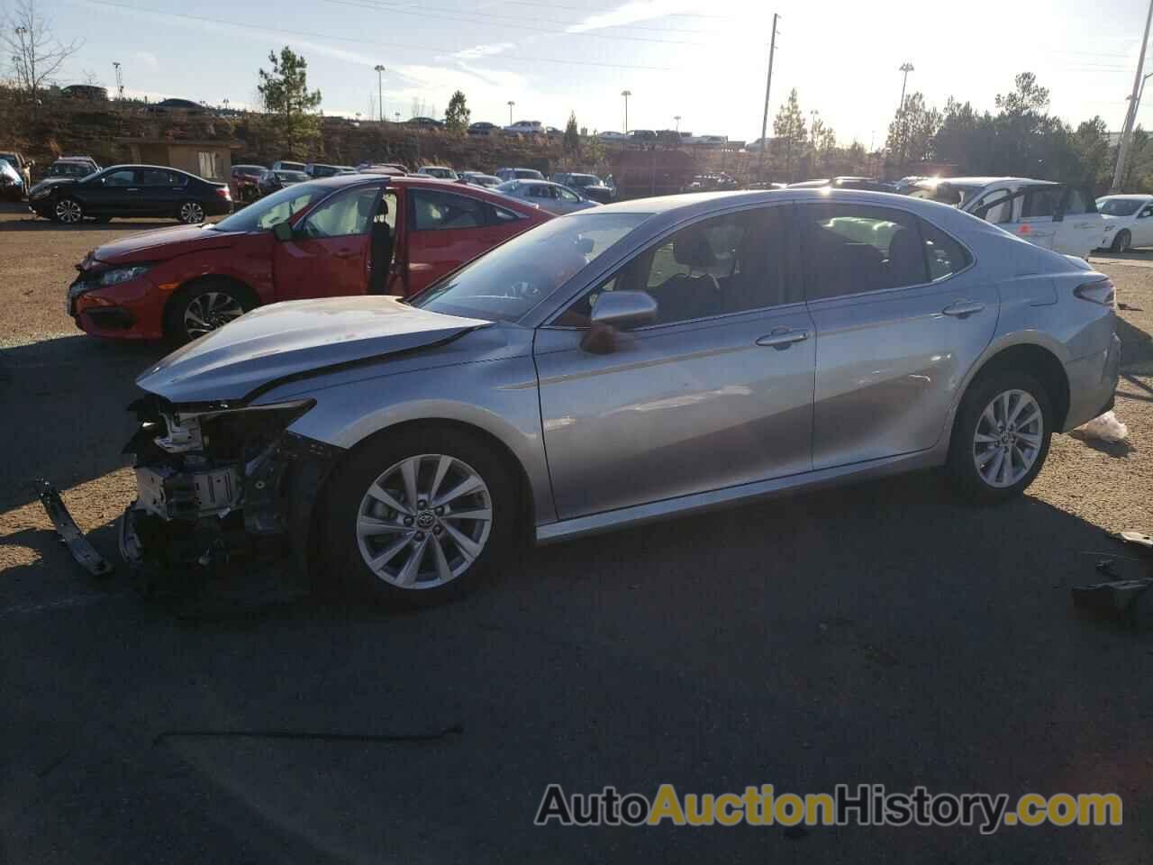 2021 TOYOTA CAMRY LE, 4T1C11AK4MU586664