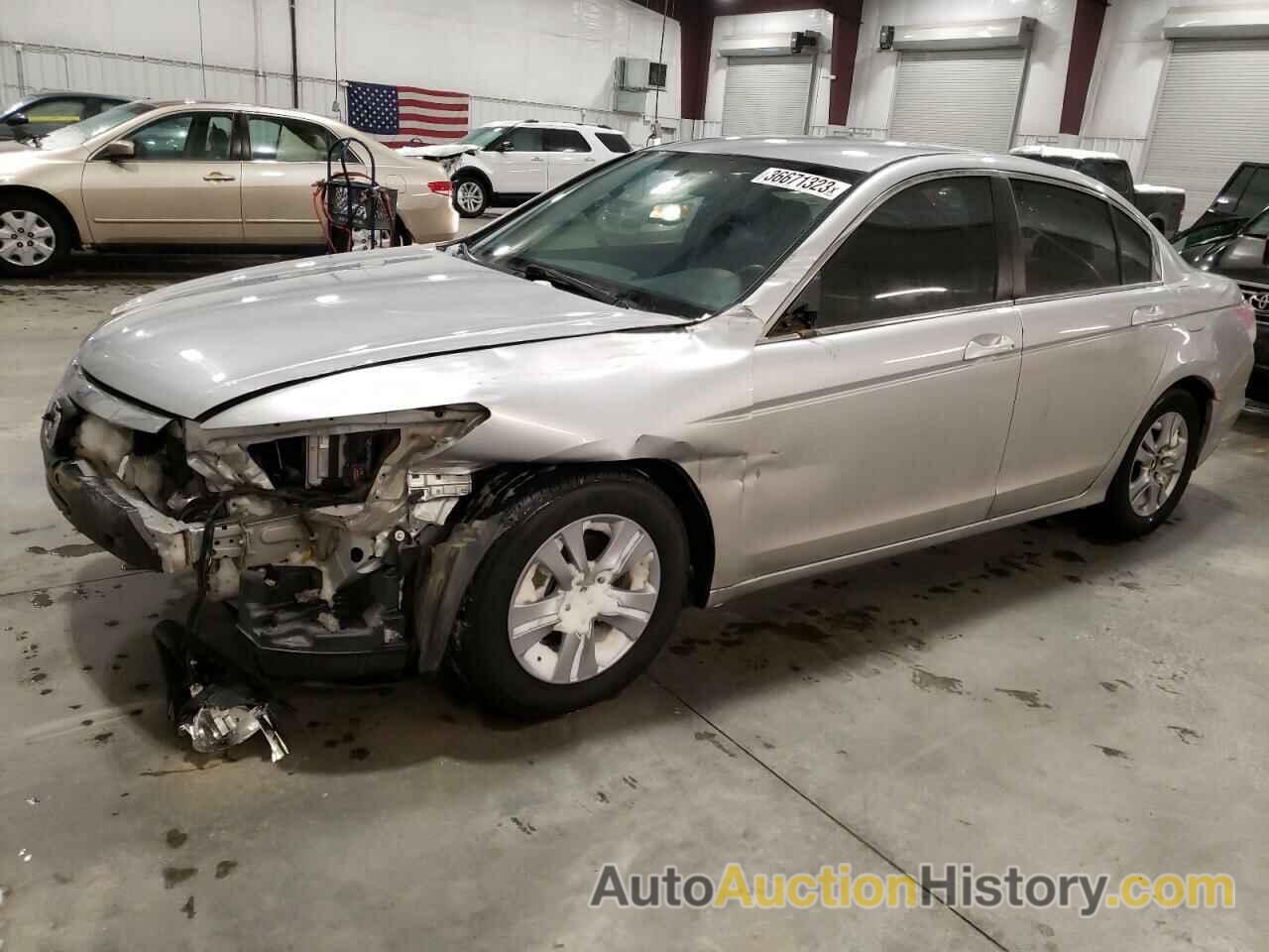 2011 HONDA ACCORD LXP, 1HGCP2F41BA010985