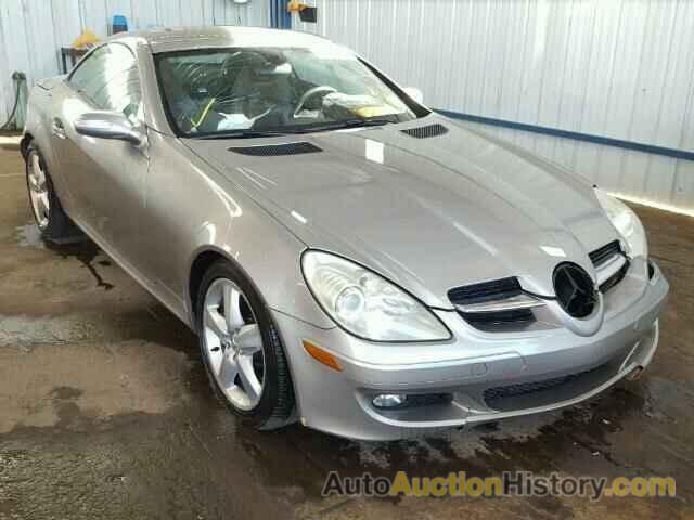 2005 MERCEDES-BENZ SLK 350, WDBWK56FX5F030400