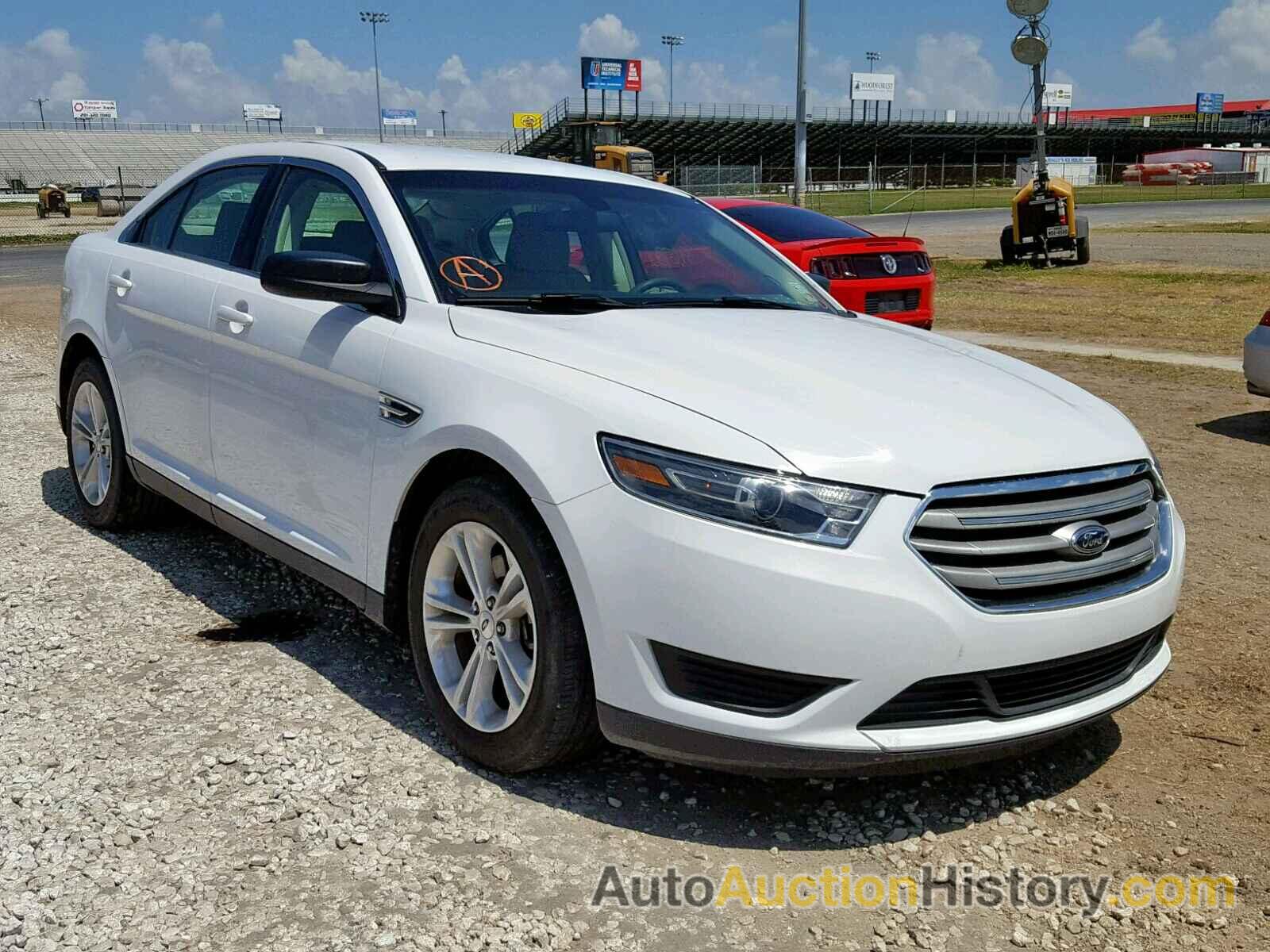 2016 FORD TAURUS SE, 1FAHP2D86GG131077