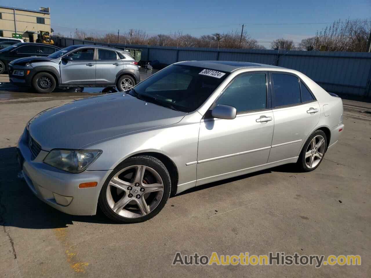 LEXUS IS 300, JTHBD182810027729