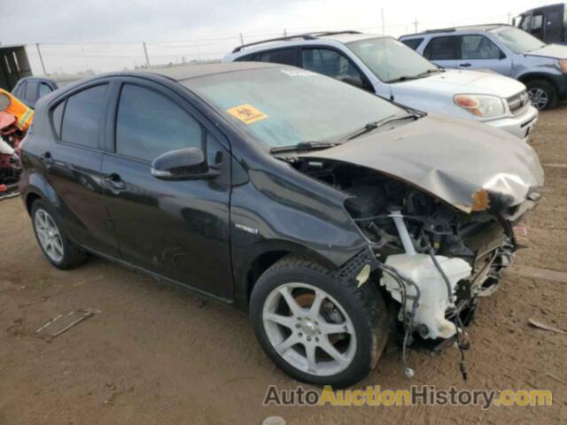 TOYOTA PRIUS, JTDKDTB35G1132987