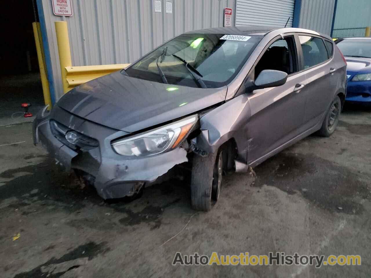 HYUNDAI ACCENT SE, KMHCT5AE5GU251168