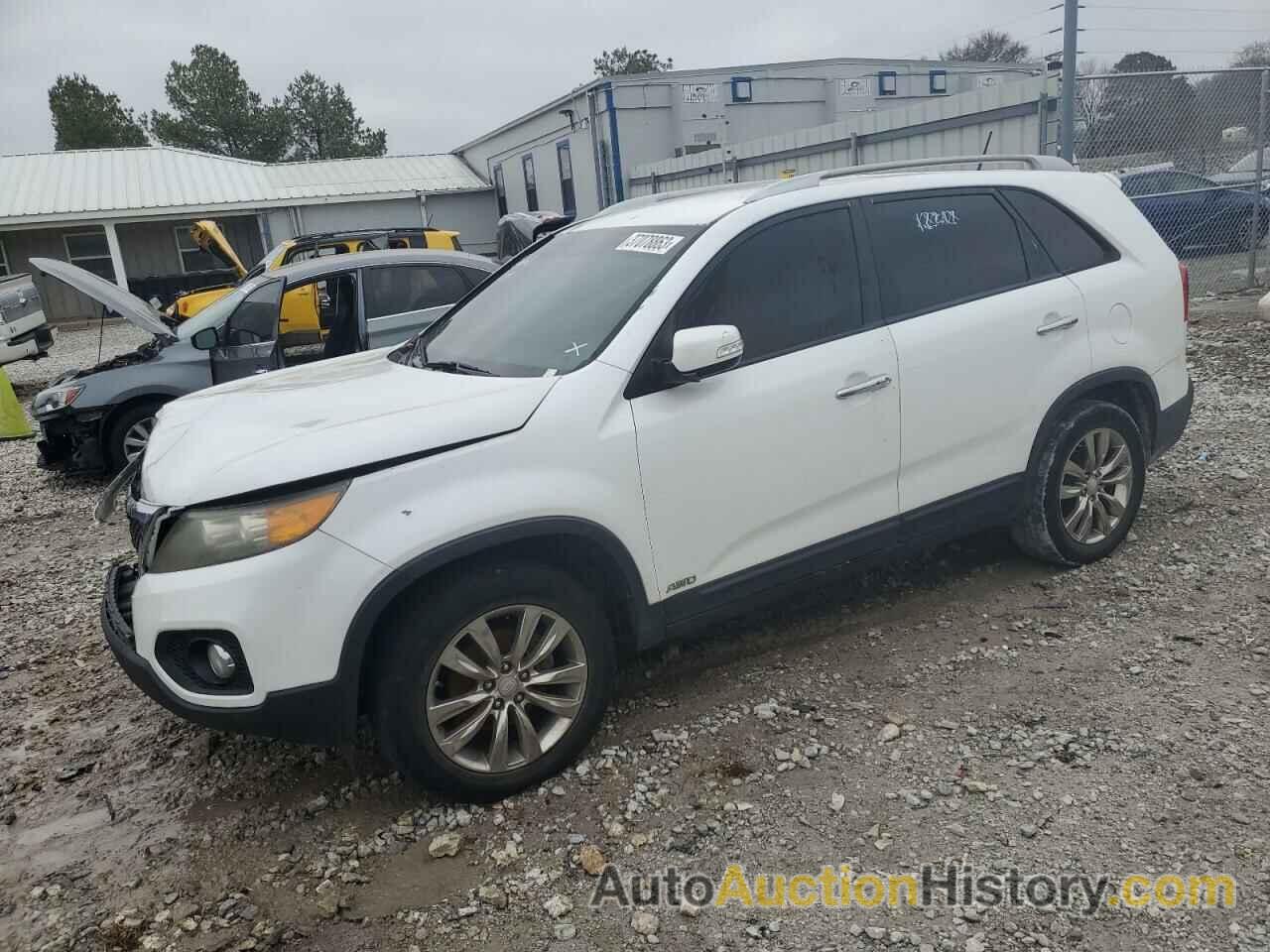 2011 KIA SORENTO EX, 5XYKUCA12BG065998