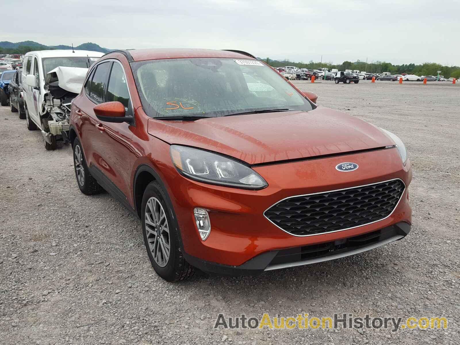 2020 FORD ESCAPE SEL, 1FMCU0H69LUA05488