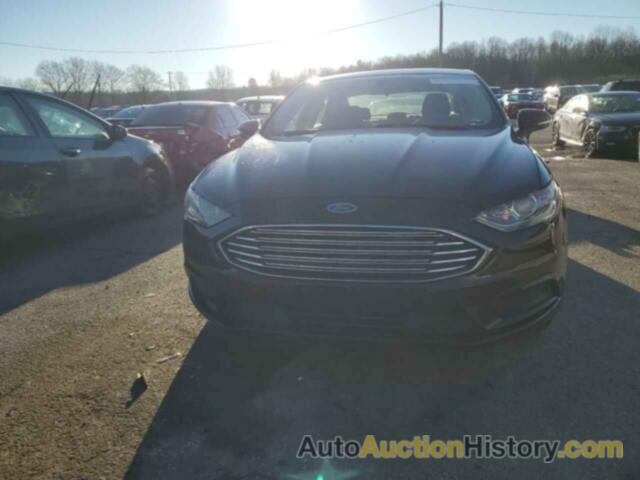 FORD FUSION SE, 3FA6P0HD2HR304901