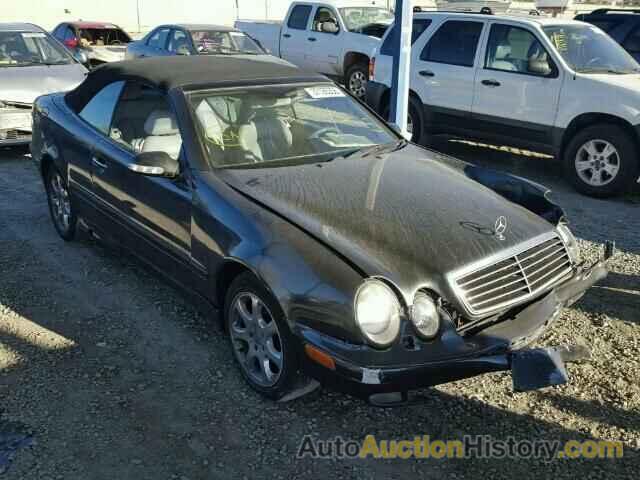 2003 MERCEDES-BENZ CLK320, WDBLK65G93T143773