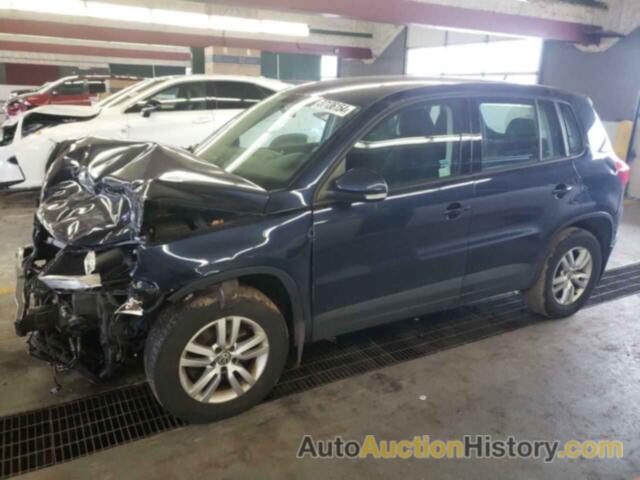 VOLKSWAGEN TIGUAN S, WVGAV7AX4DW557759