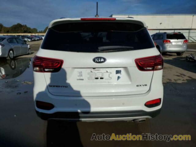 KIA SORENTO EX, 5XYPH4A56LG709538