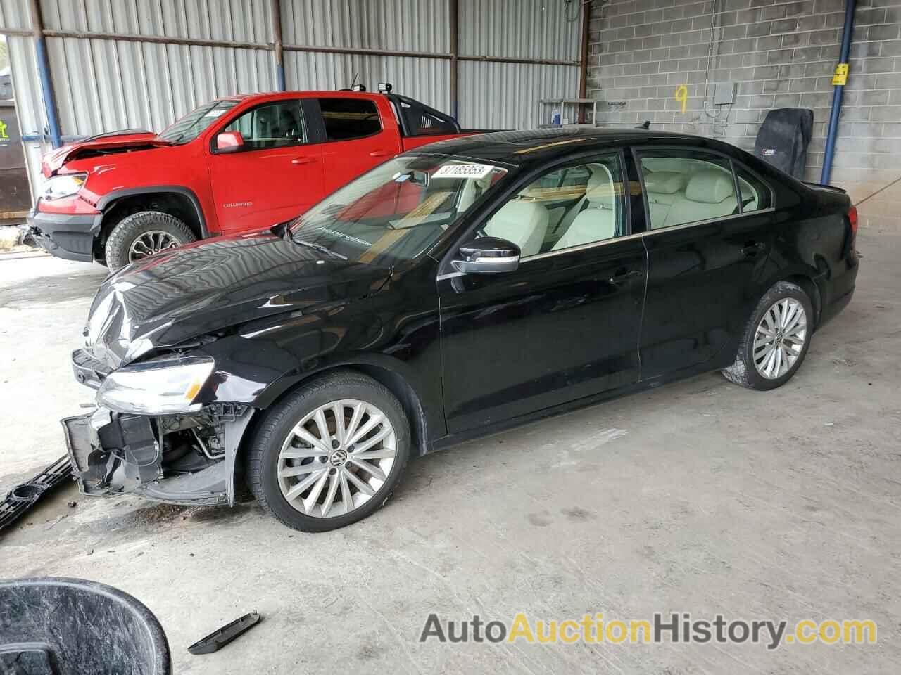 2012 VOLKSWAGEN JETTA SEL, 3VWLX7AJ1CM393420