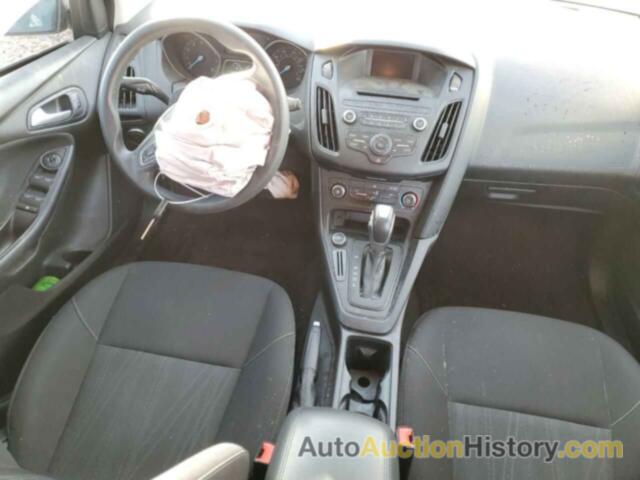 FORD FOCUS SE, 1FADP3K21GL352533