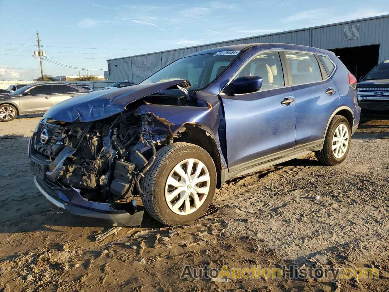 NISSAN ROGUE S, JN8AT2MT0HW136976