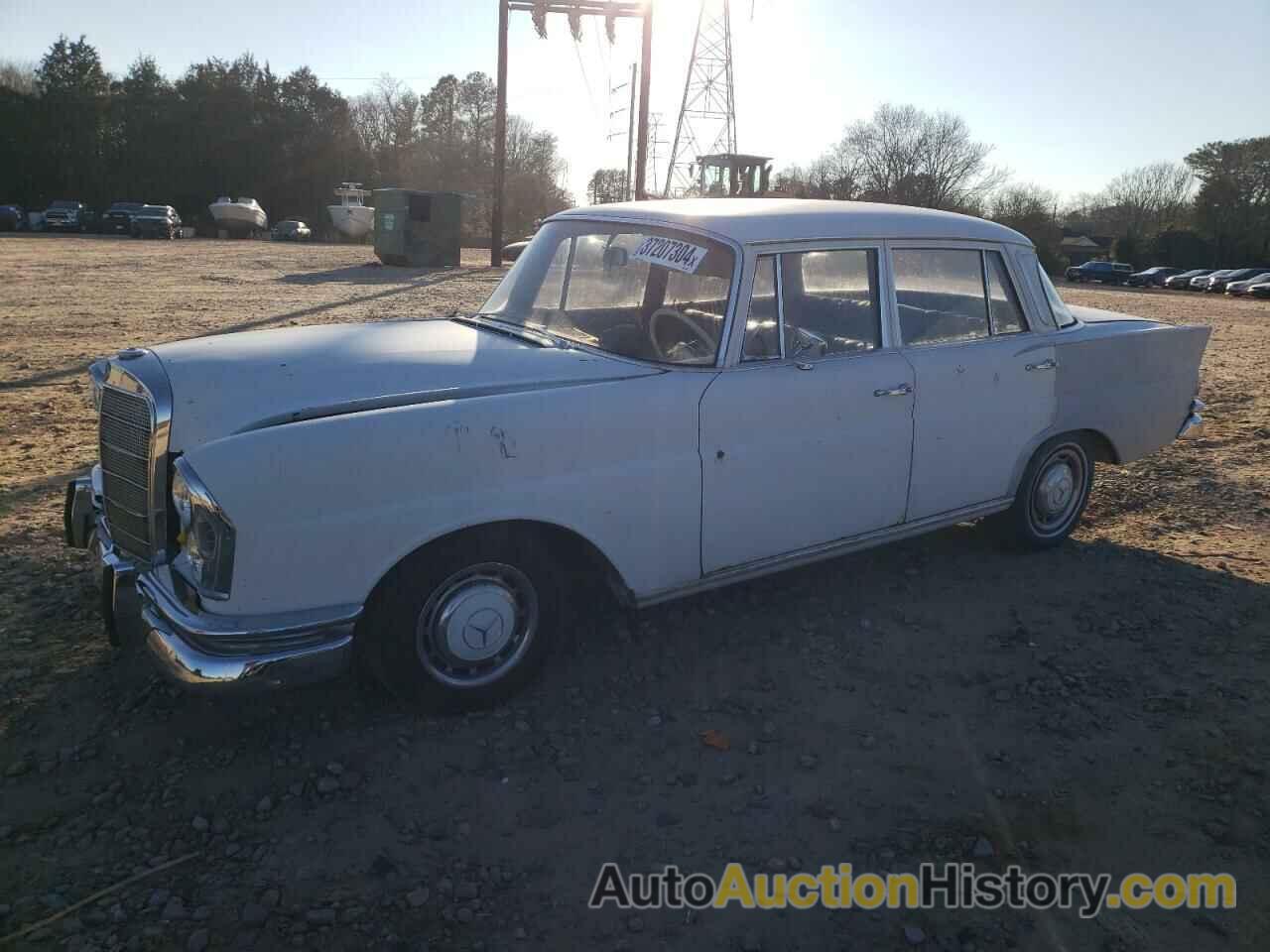 MERCEDES-BENZ 220-CLASS, 11101212138737