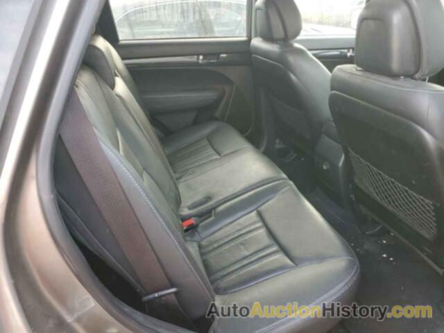 KIA SORENTO SX, 5XYKWDA26DG401566