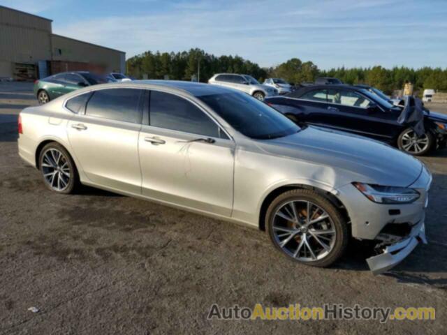 VOLVO S90 T5 MOMENTUM, LVY982AK6JP020461