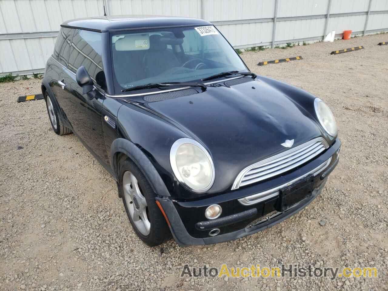 2004 MINI COOPER, WMWRC33444TJ61970