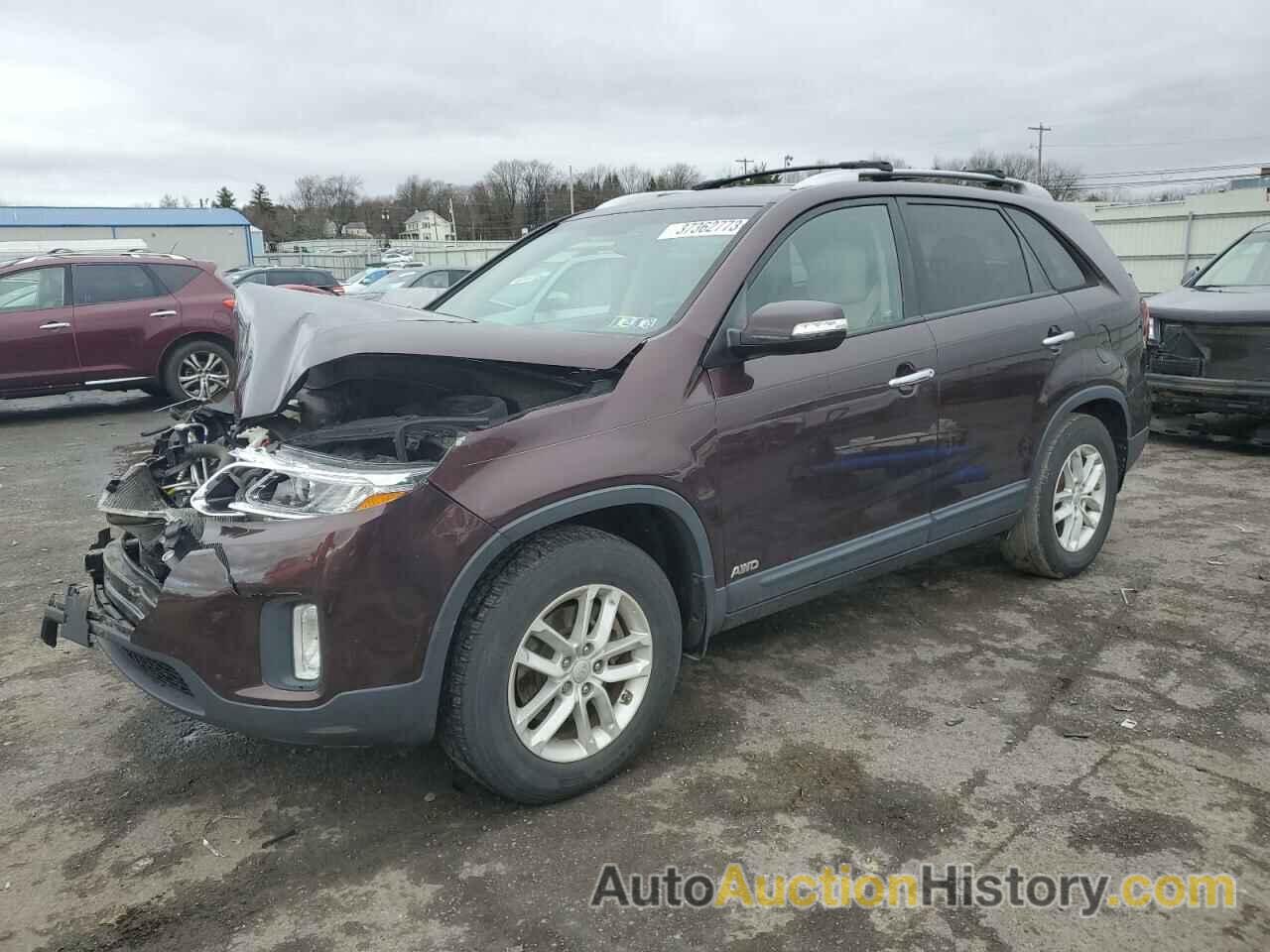 2014 KIA SORENTO LX, 5XYKTCA62EG542965