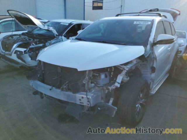 TOYOTA HIGHLANDER LE, 5TDZZRFH9HS220275