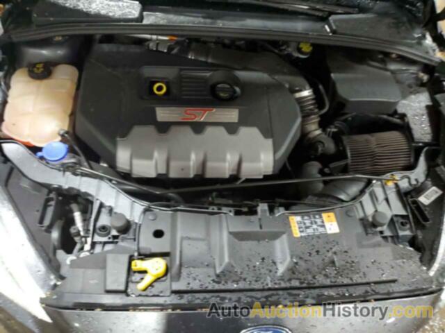 FORD FOCUS ST, 1FADP3L95HL274089