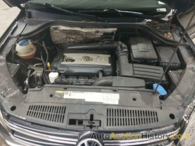 VOLKSWAGEN TIGUAN SPORT, WVGUV7AX3HK023470