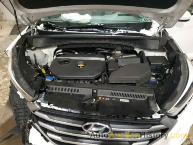 HYUNDAI TUCSON SE, KM8J2CA41JU674181