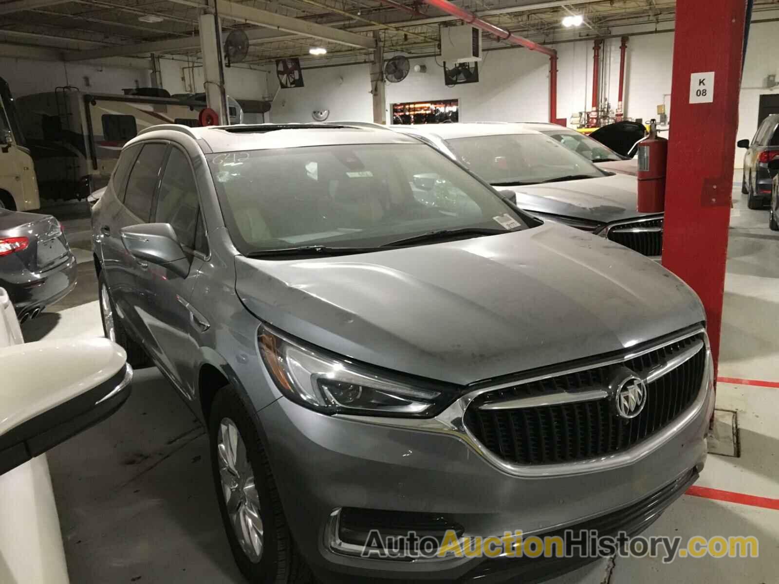 2018 BUICK ENCLAVE PR PREMIUM, 5GAERCKW0JJ246087