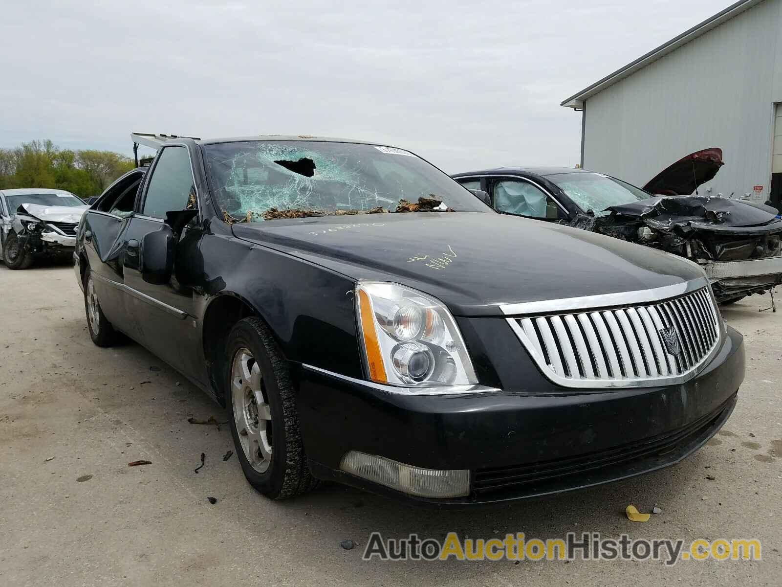 2007 CADILLAC DTS, 1G6KD57Y67U137987