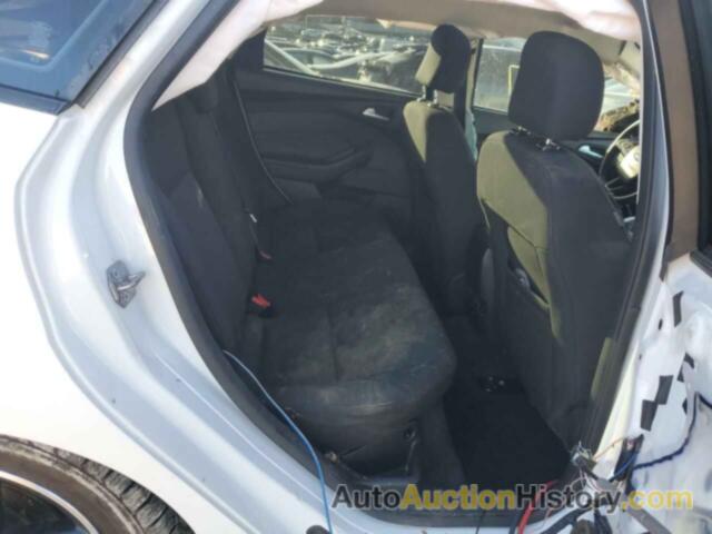 FORD FOCUS SE, 1FADP3F23GL354424