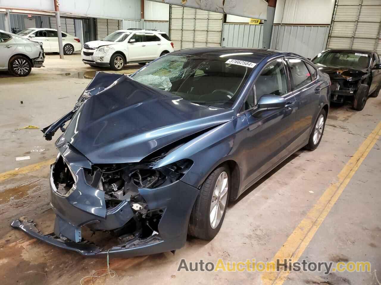 FORD FUSION SE, 3FA6P0HDXKR228948