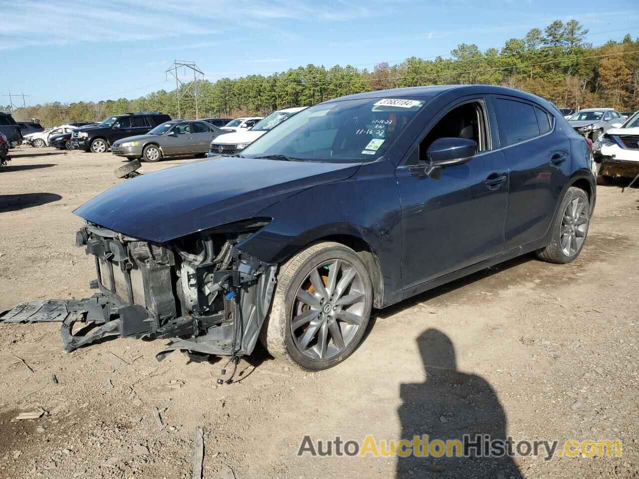 MAZDA 3 TOURING, 3MZBN1L38JM252449