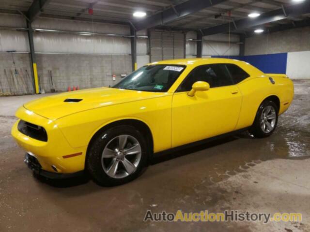 DODGE CHALLENGER SXT, 2C3CDZAG1JH228415