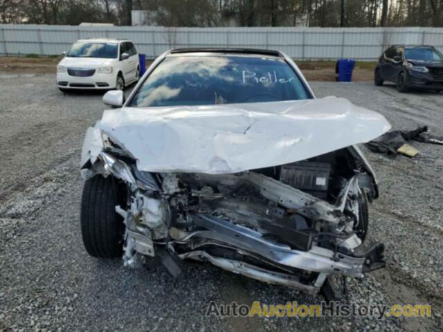 TOYOTA CAMRY XSE, 4T1B61HK0JU145628