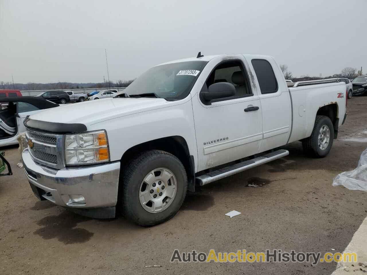 2012 CHEVROLET SILVERADO K1500 LT, 1GCRKSE70CZ263723